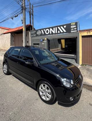 VOLKSWAGEN POLO 1.6 MI SPORTLINE 8V FLEX 4P MANUAL VOLKSWAGEN POLO 1.6 MI SPORTLINE 8V FLEX 4P MANUAL